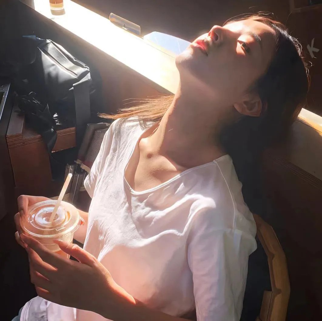 与芬克尔夫妇换换妻